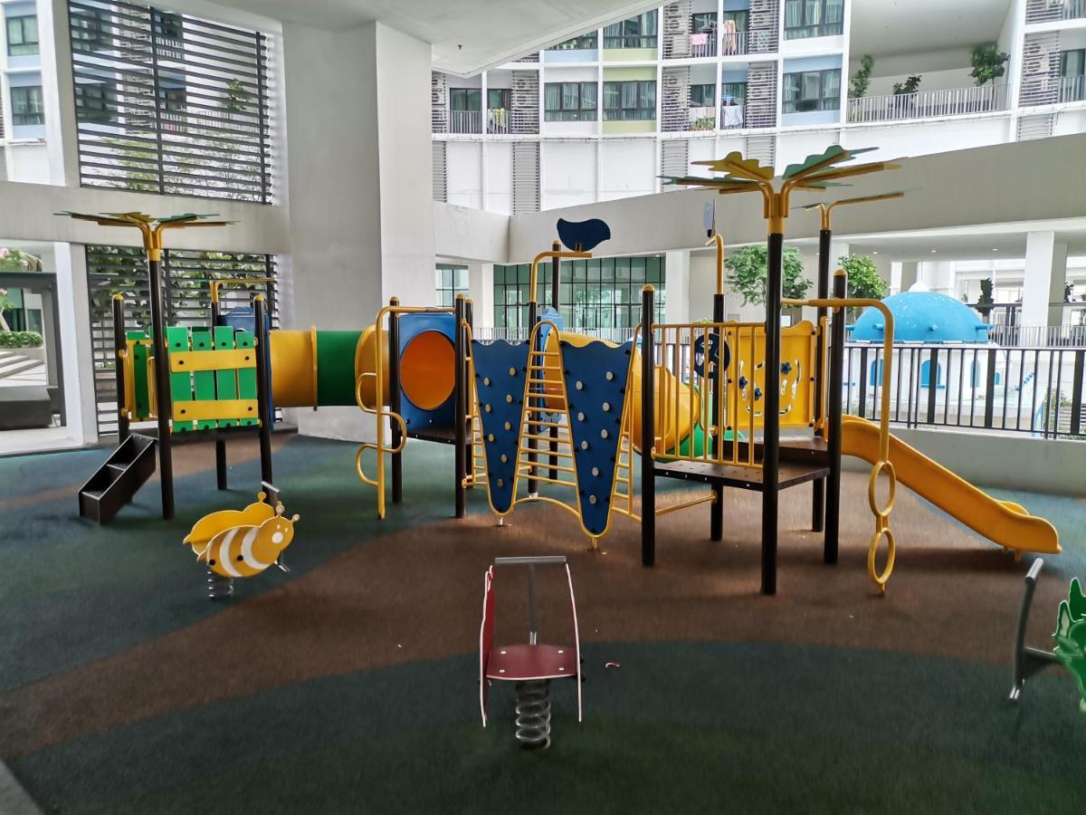 Apartment I-suite Block B 2r2b # I-city Free Wifi + Parking Shah Alam